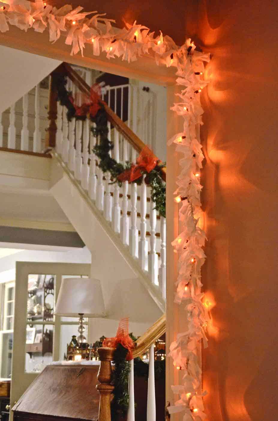 Turn an old sheet into this fun repurposed Christmas garland.