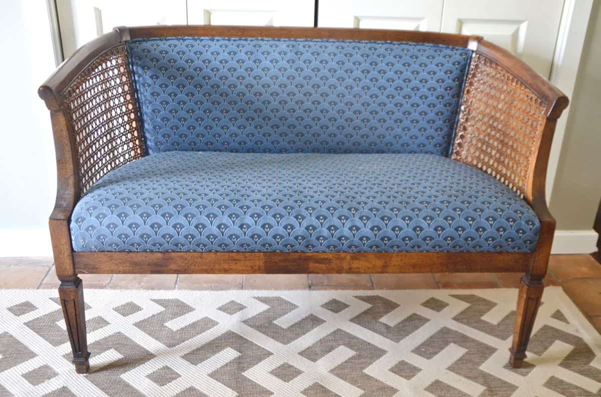 Refinishing a dated loveseat with chalkpaint and new upholstery.