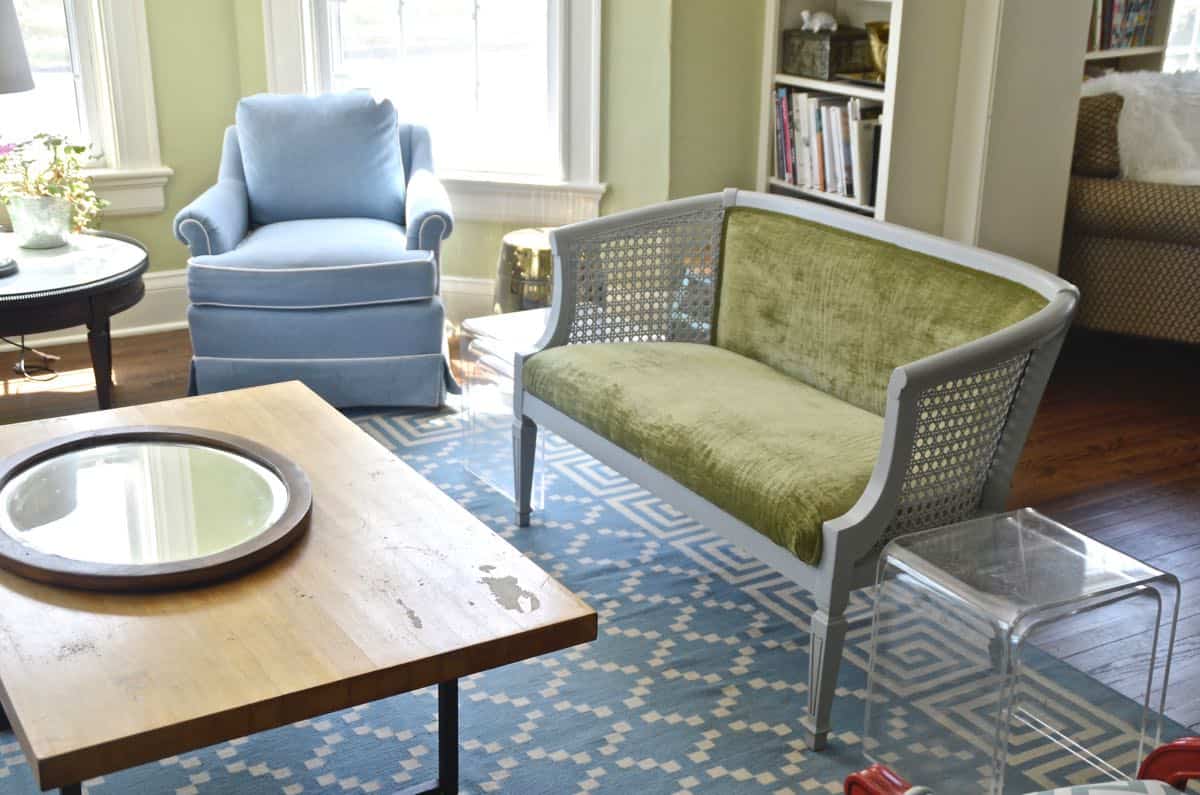 Refinishing a dated loveseat with chalkpaint and new upholstery.