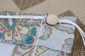 Simple steps to sewing my own fabric roman shades.