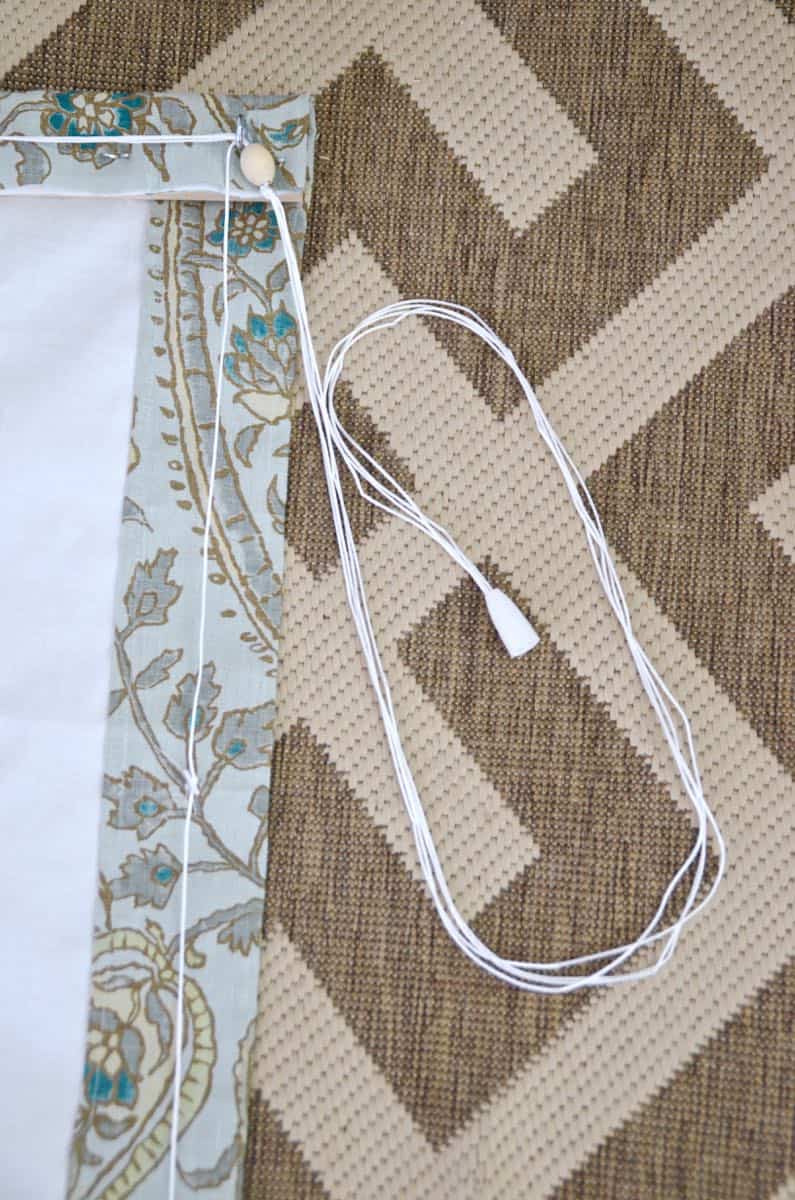 Simple steps to sewing my own fabric roman shades.