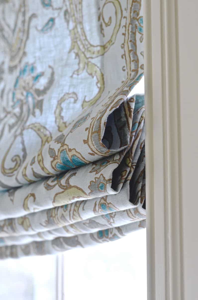 Simple steps to sewing my own fabric roman shades.