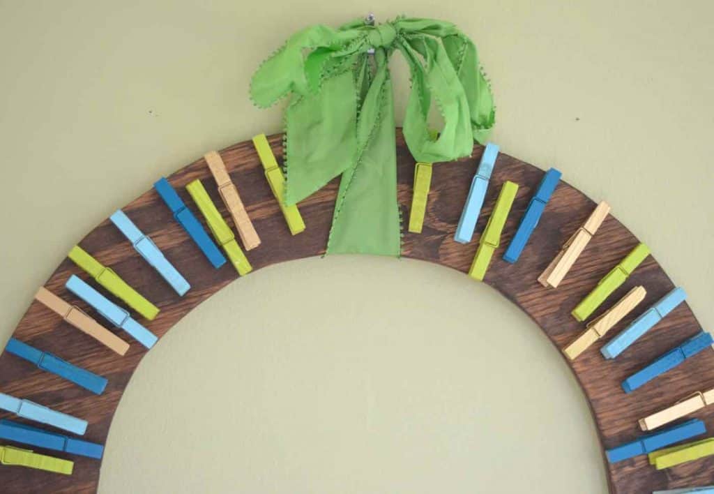 plywood-christmas-card-wreath-1 - At Charlotte’s House