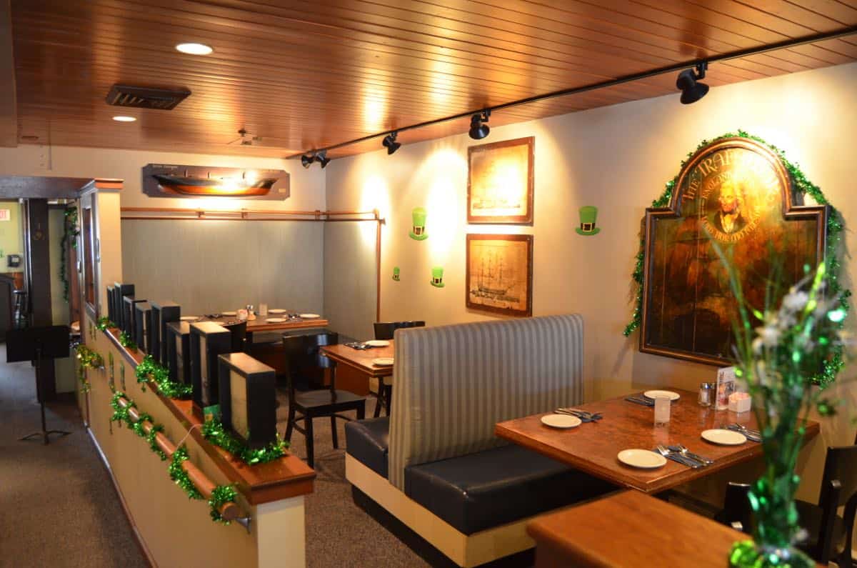 Neighborhood New England restaurant gets a nautical and chic makeover on a big time budget.