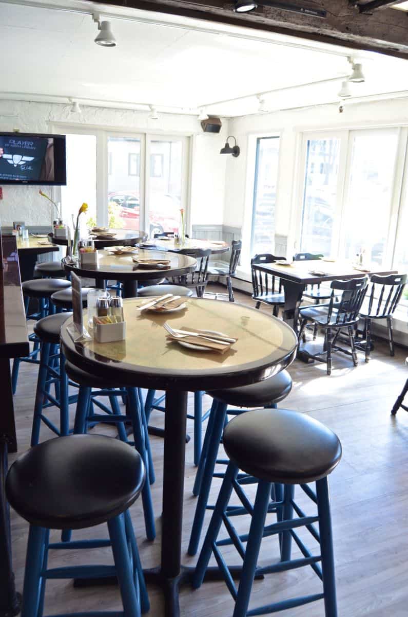 Neighborhood New England restaurant gets a nautical and chic makeover on a big time budget.