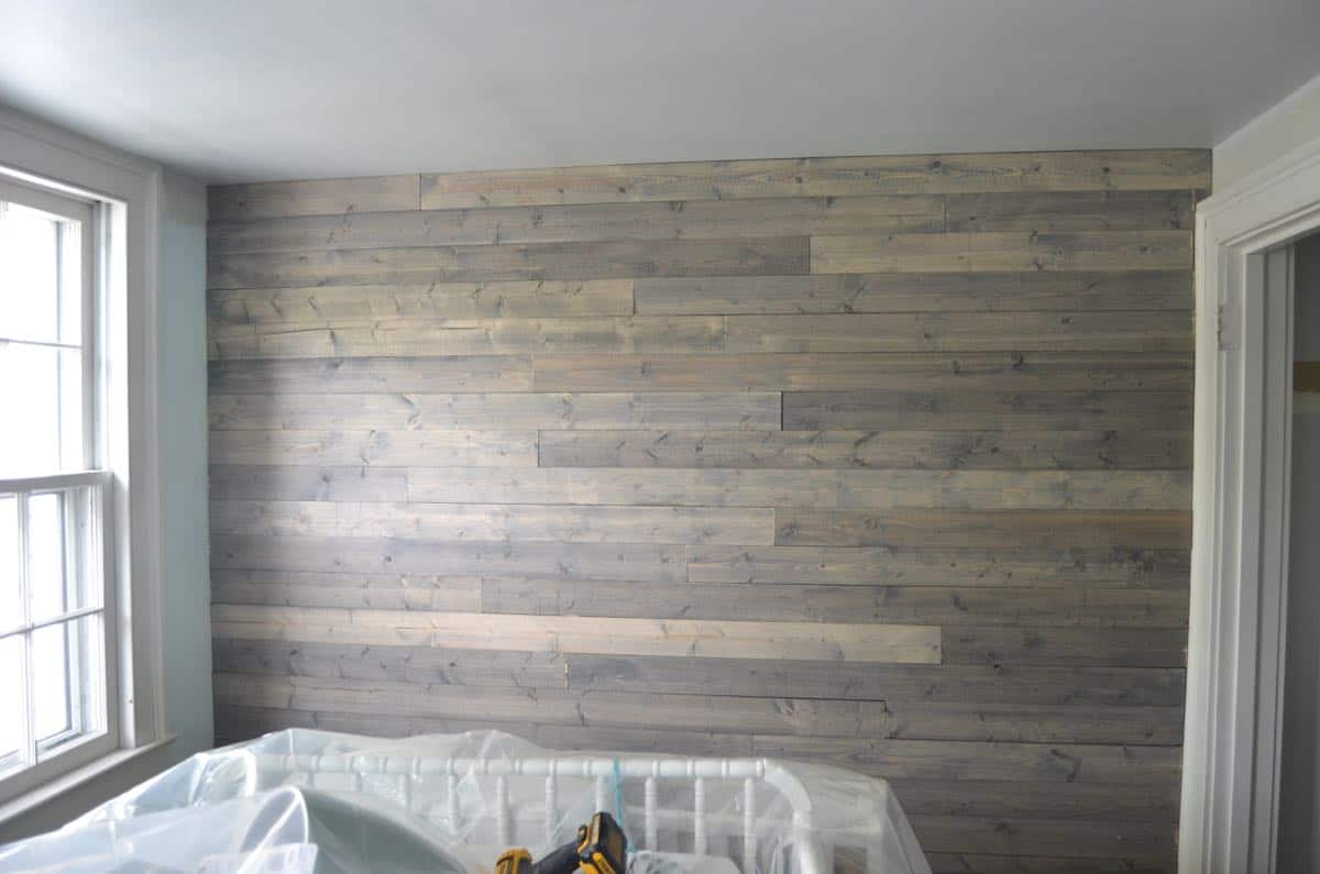 How To Fake A Reclaimed Wood Plank Wall