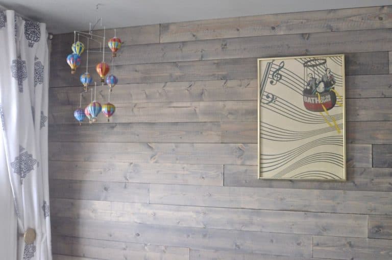 How To Fake A Reclaimed Wood Plank Wall