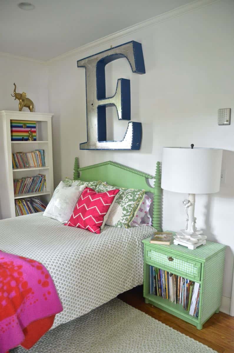 Bright and eclectic fuchsia girls bedroom