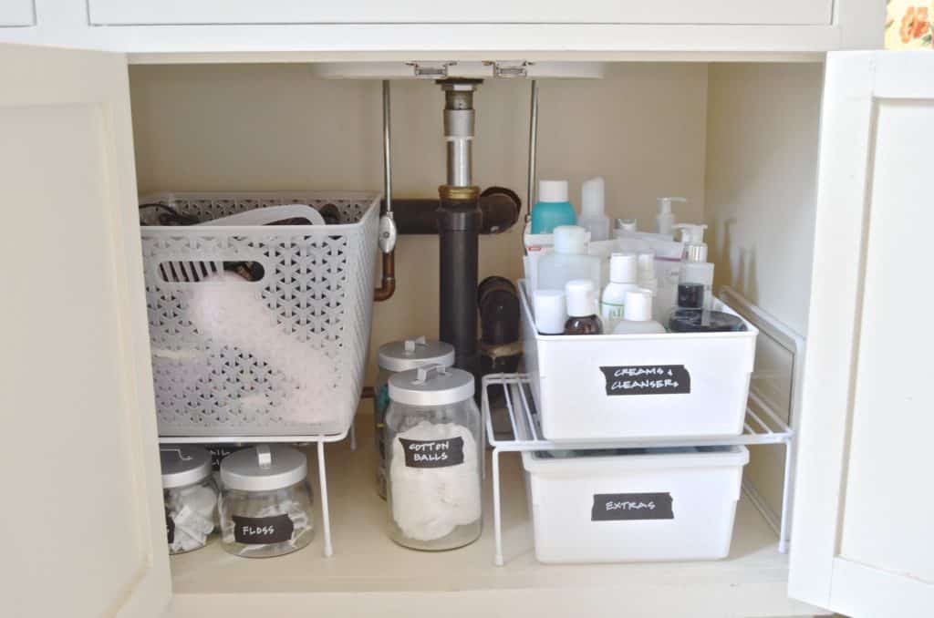 organize bathroom sink top