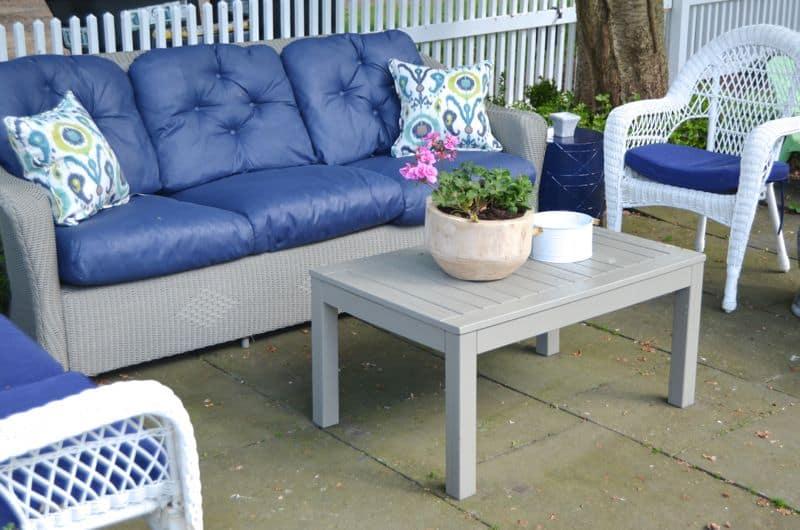 How to decorate a patio with mixed and matched eclectic furniture.