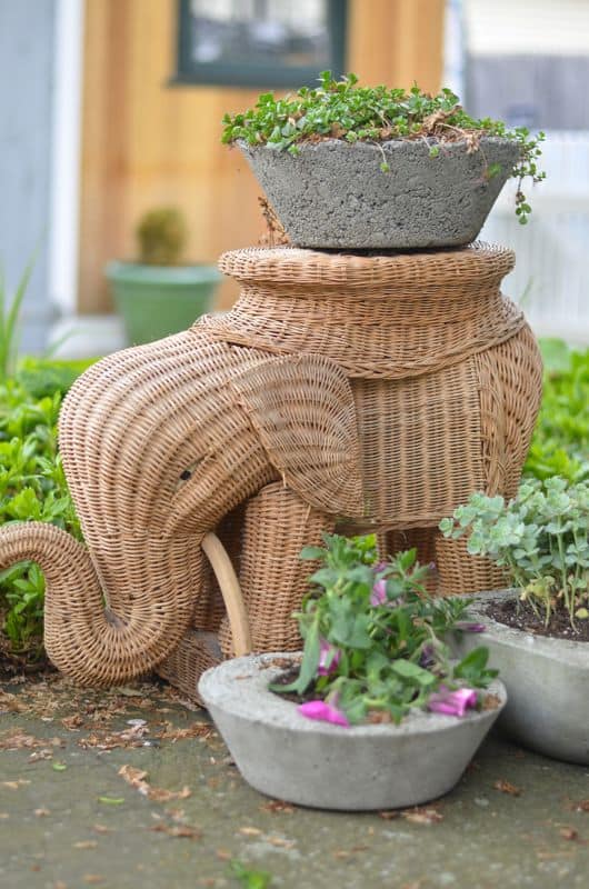 How to decorate a patio with mixed and matched eclectic furniture.