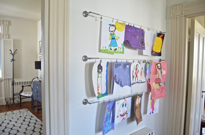 Easy way to display kids artwork on a gallery wall.