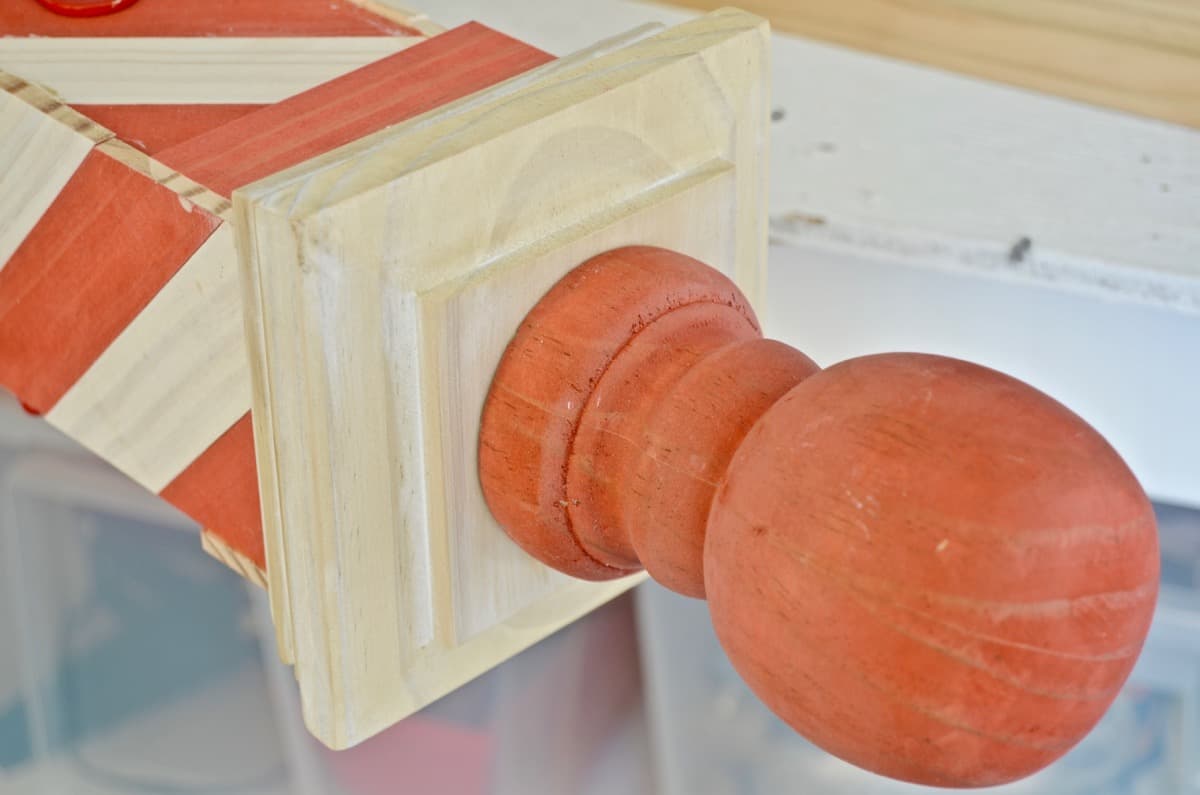 DIY striped lattice holiday stocking post- adorable way to display your stockings this season!