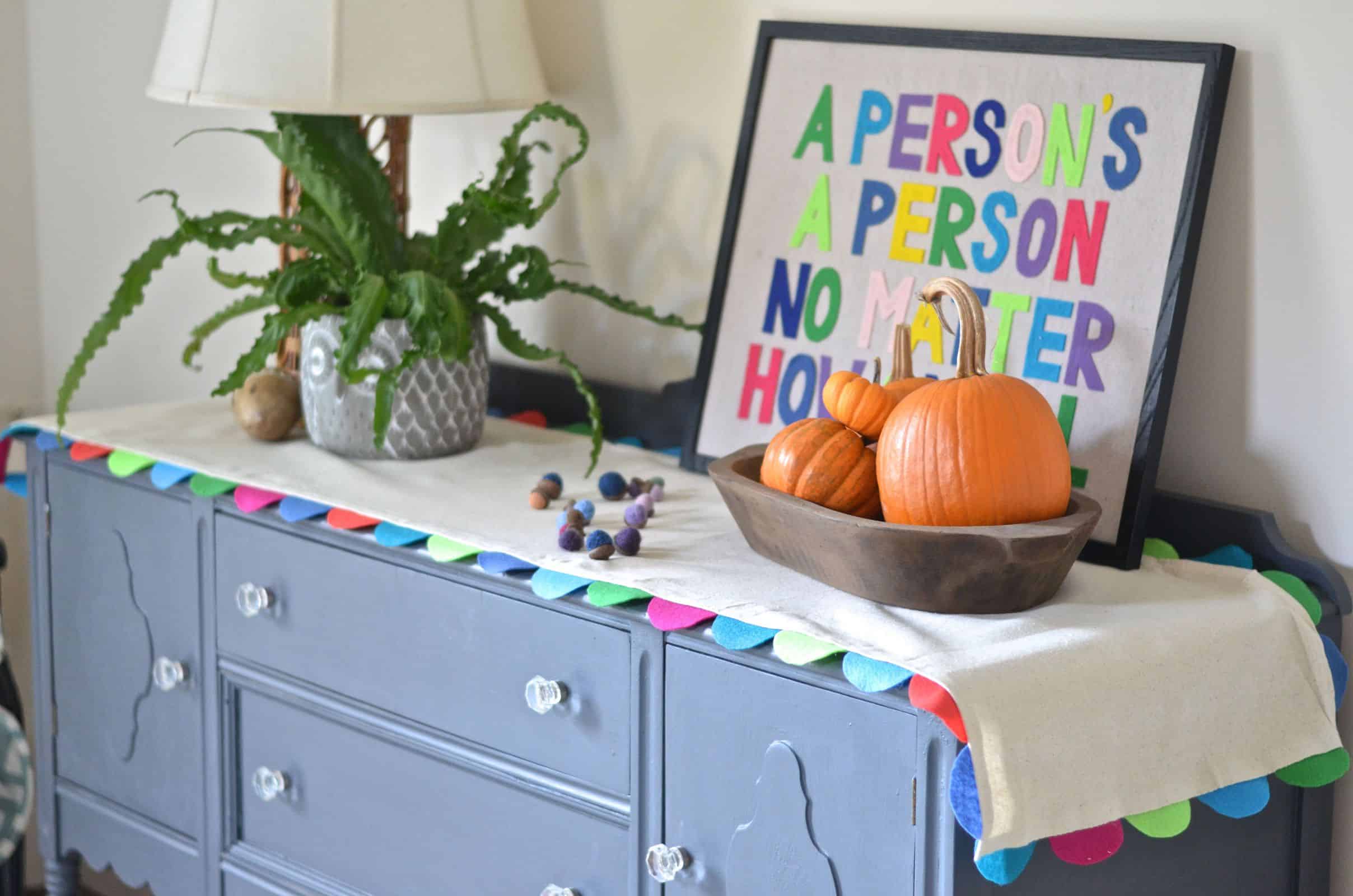 diy no sew colorful felt table runner