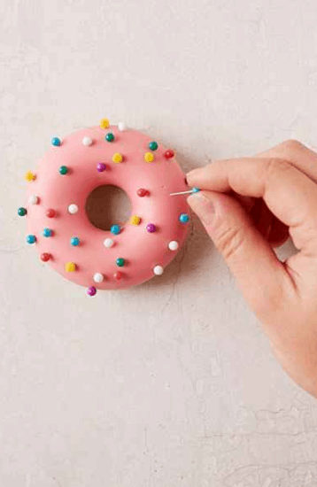donut-stick-pins