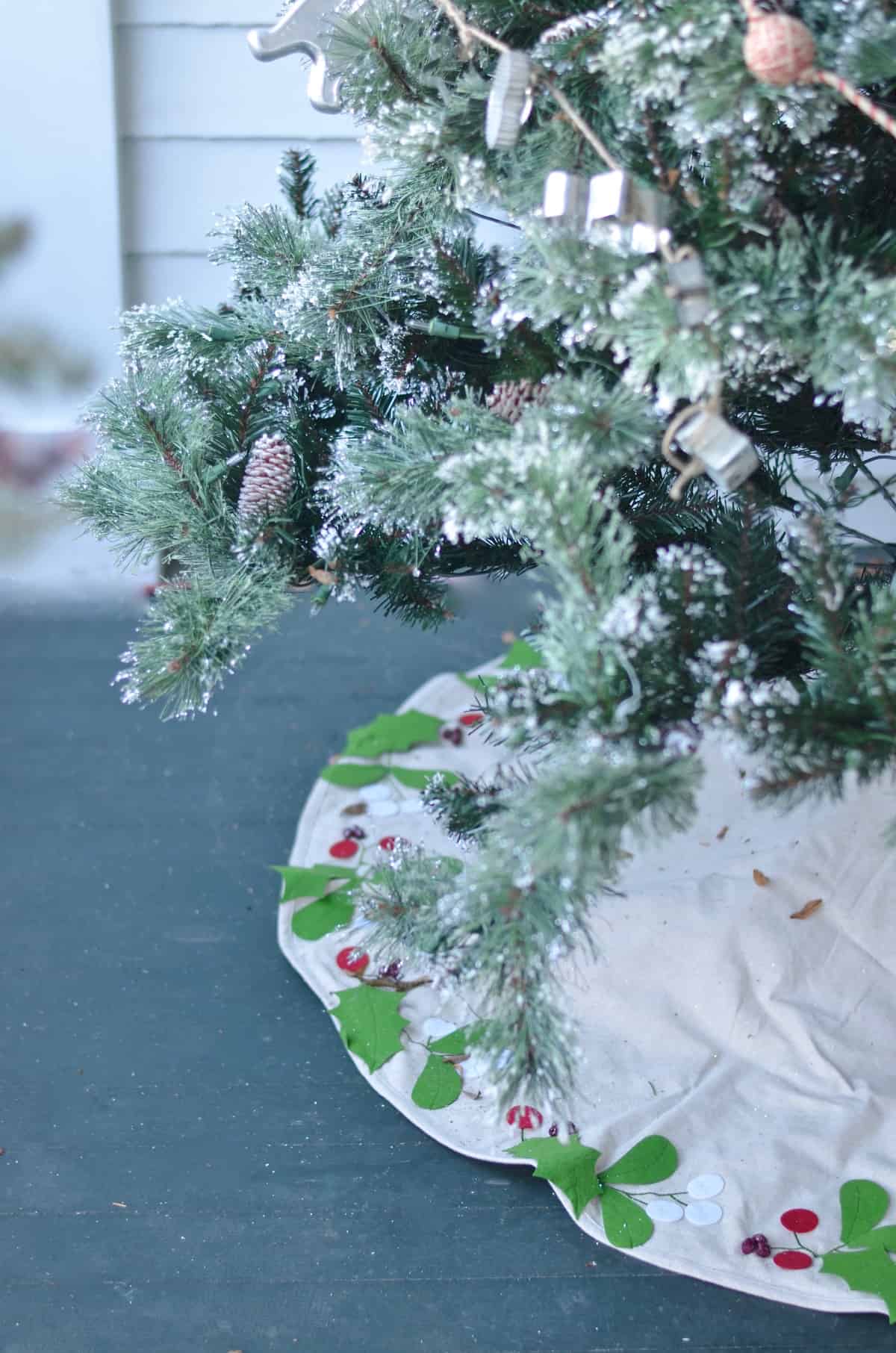 Decorating our New England front porch for Christmas, Connecticut Style.