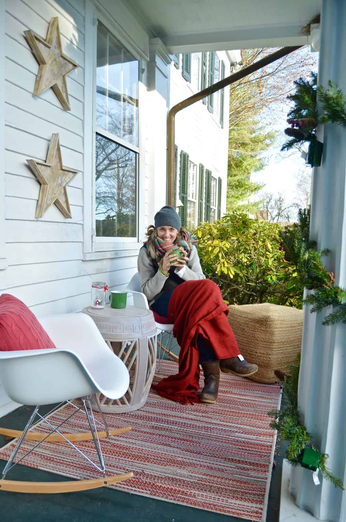 christmas-front-porch-8-of-28