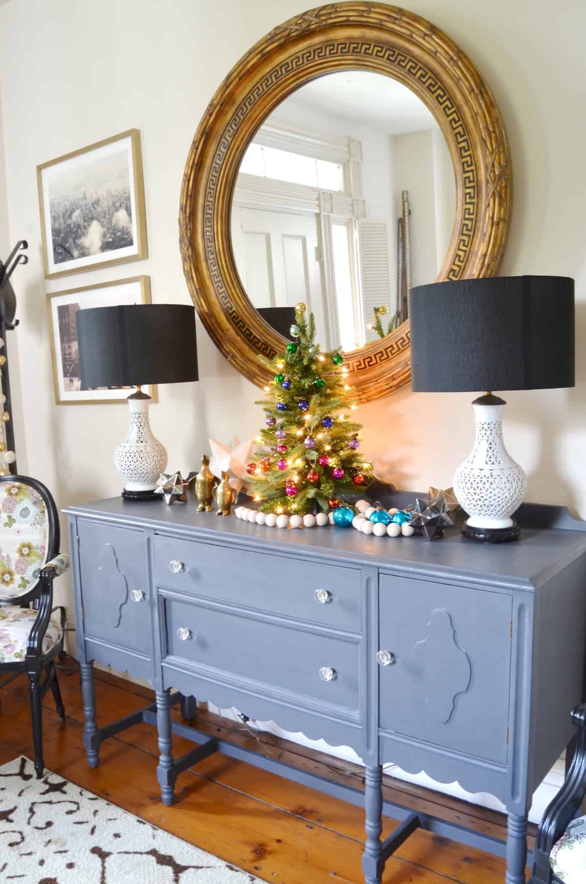 I took one basic Christmas tree and styled it three different ways!