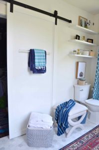 chic and modern master bathroom makeover