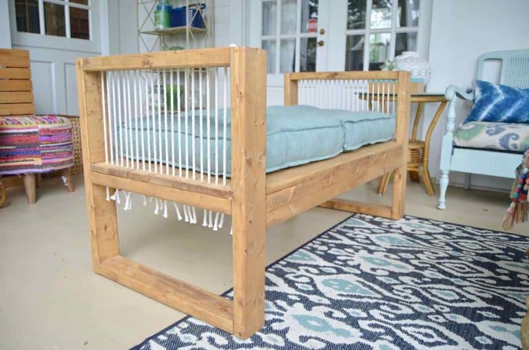 Outdoor Rope Bench- 2×4 and More with Remodelaholic