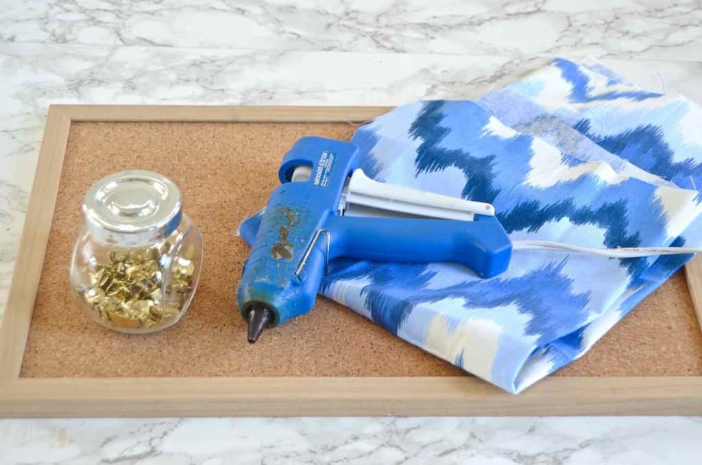 Easy Cork Board Makeover At Charlotte's House