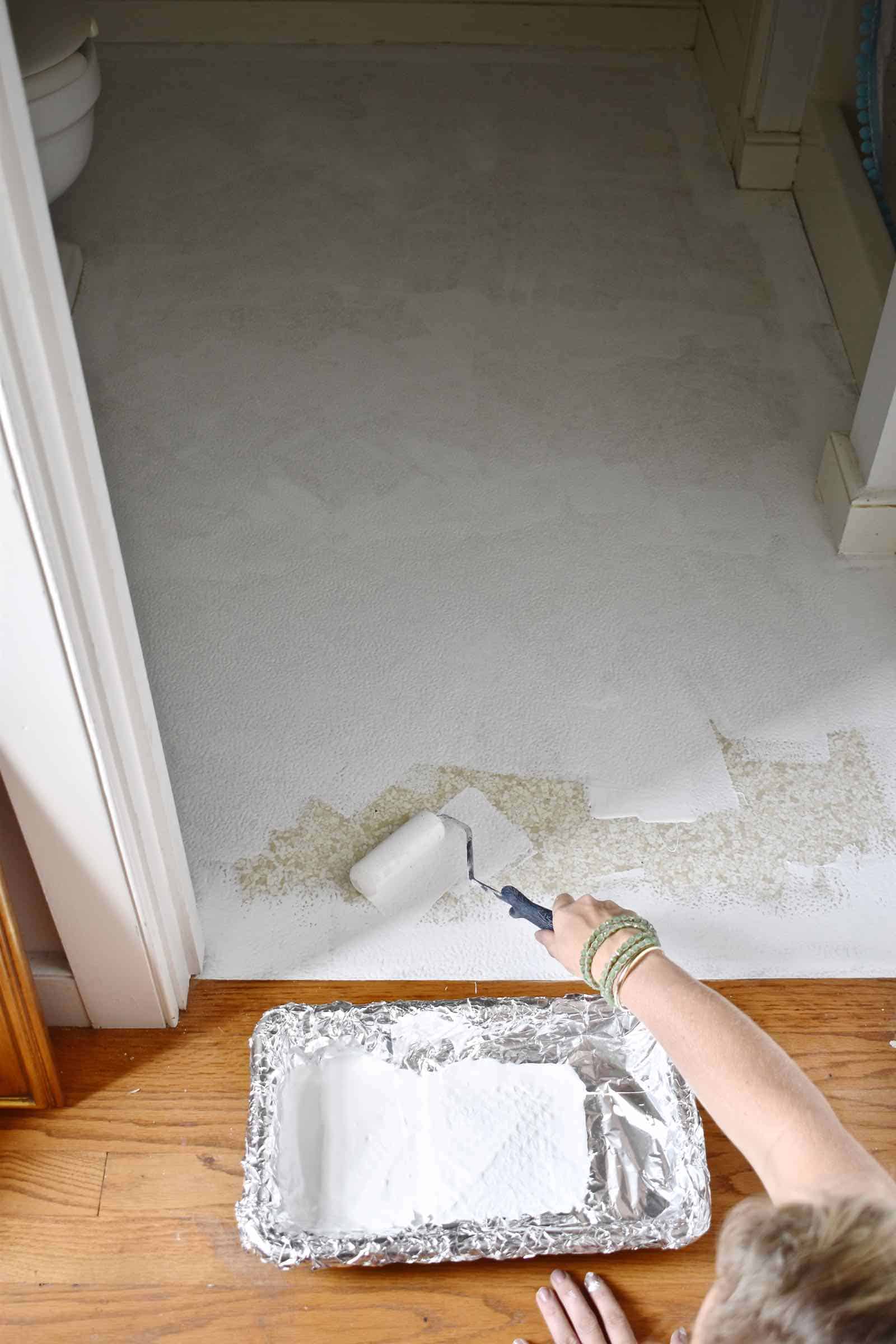 painting the bathroom floor