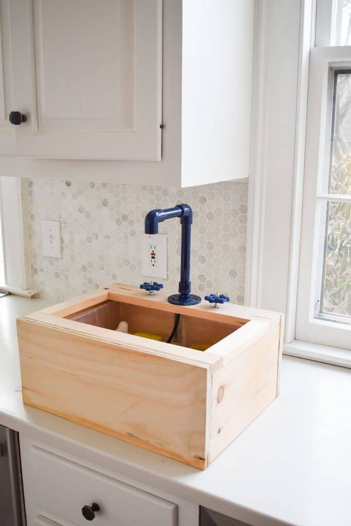 diyworkingtoysink14 At Charlotte's House