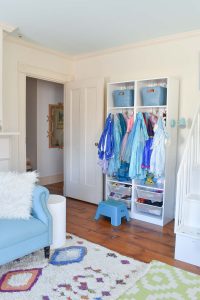 dress up storage for the girls room