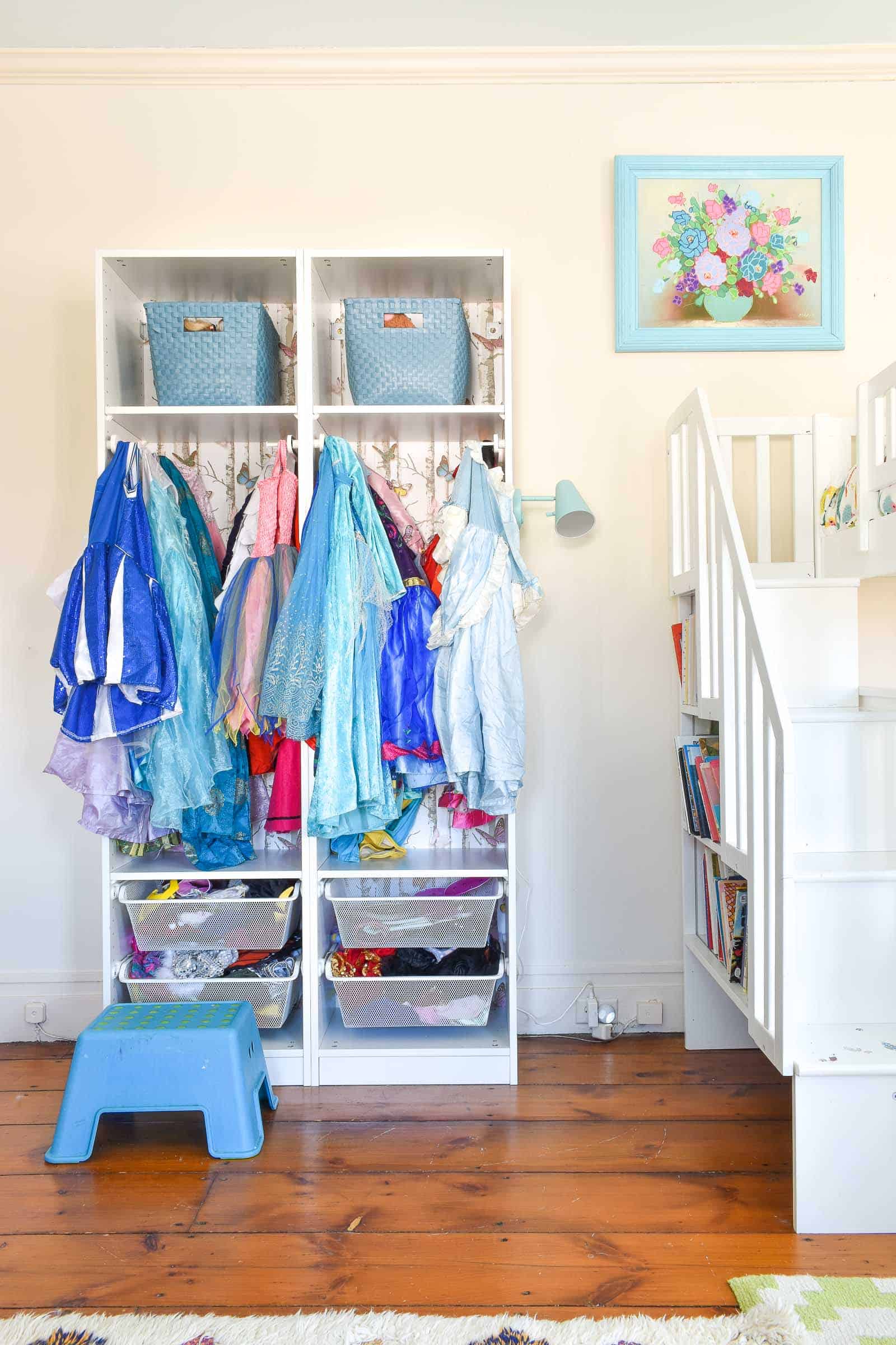 Dress up shop clothes storage