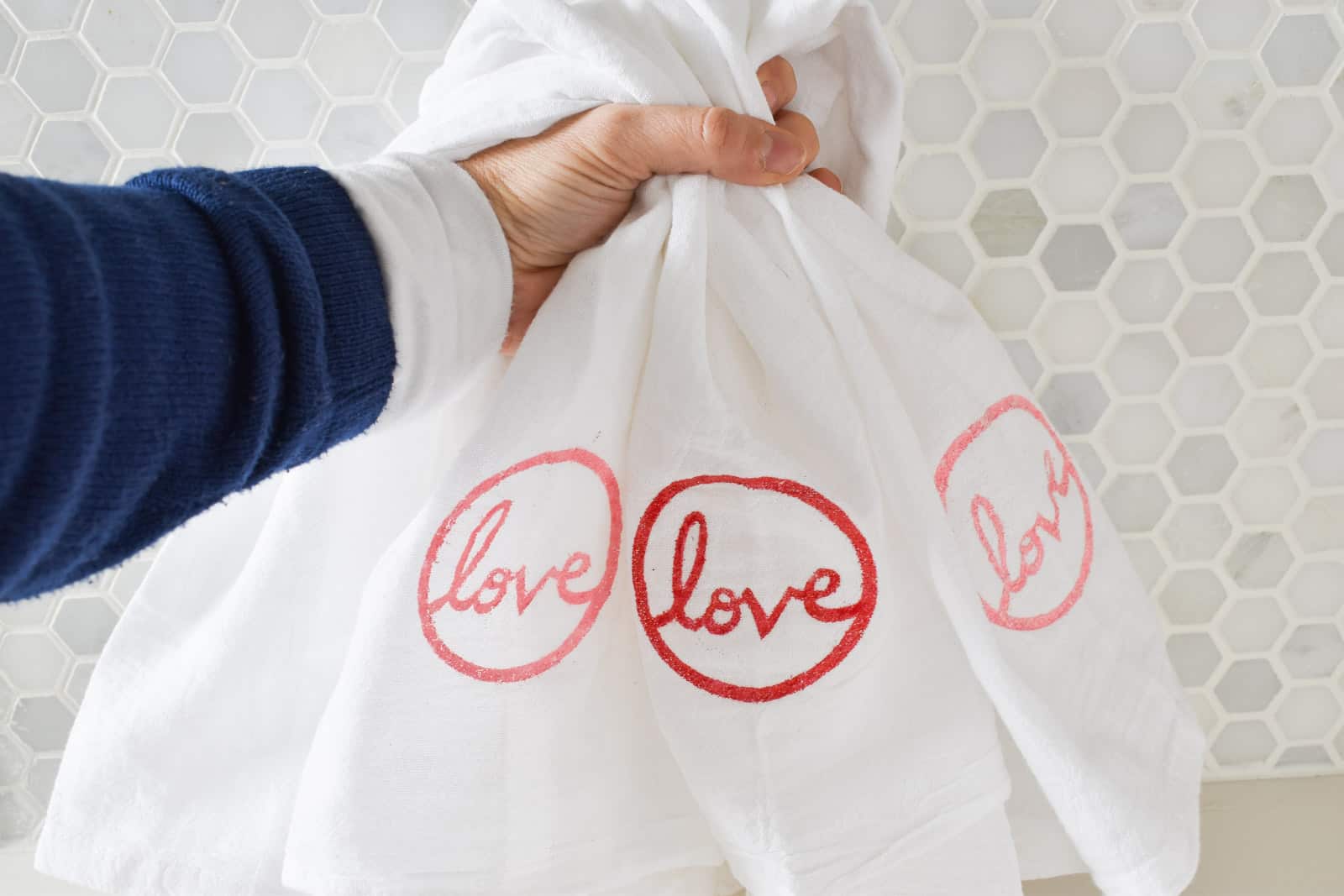 diy embossed valentines day towel homeright heat gun