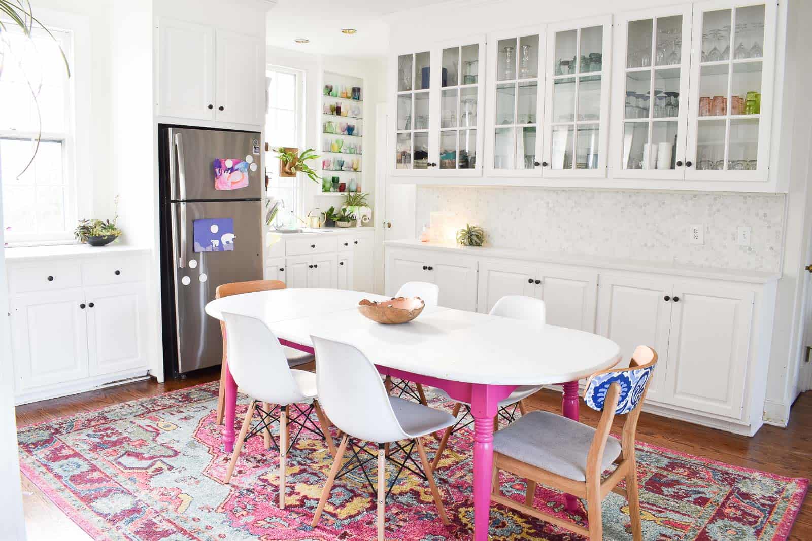 Looking for DIY kitchen makeover ideas? These 10 amazing renovations will blow your mind and have you planning your new kitchen! 