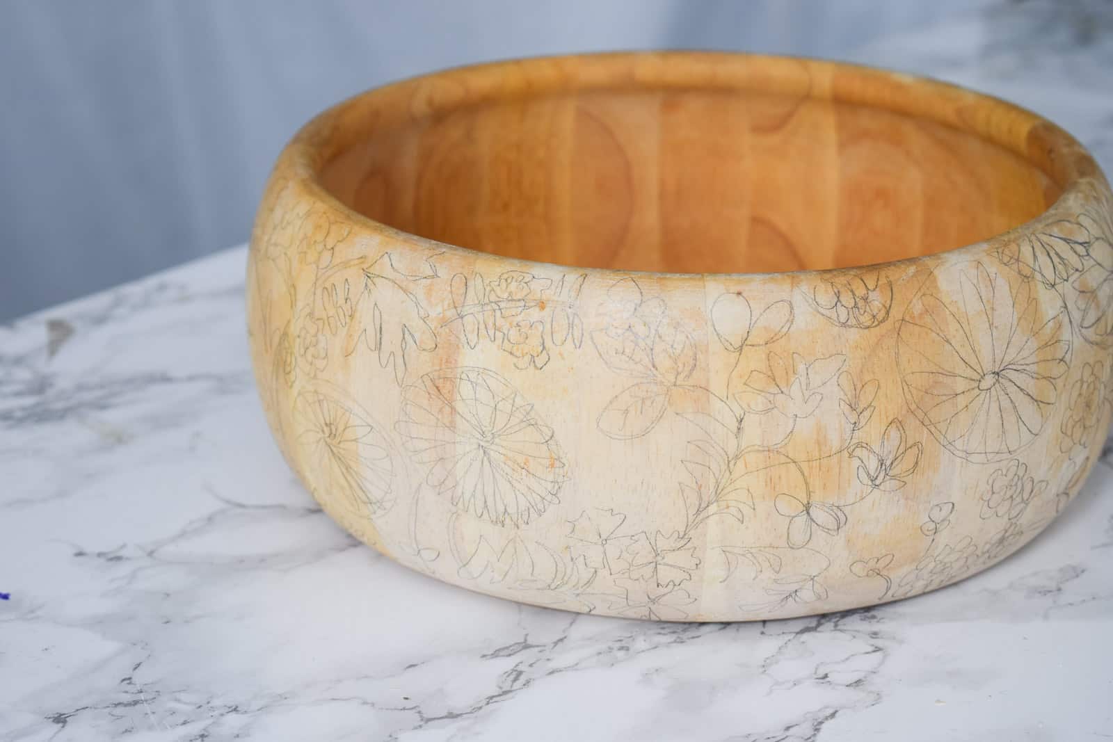 pencil outline on thrift store bowl