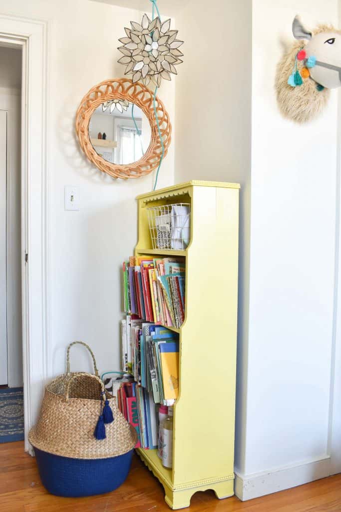 bookshelf corner in guest room