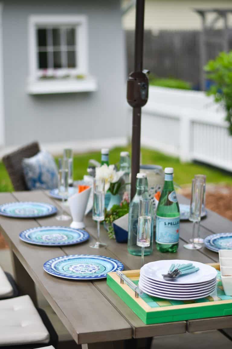Outdoor Tablescape For Kids At Charlotte's House