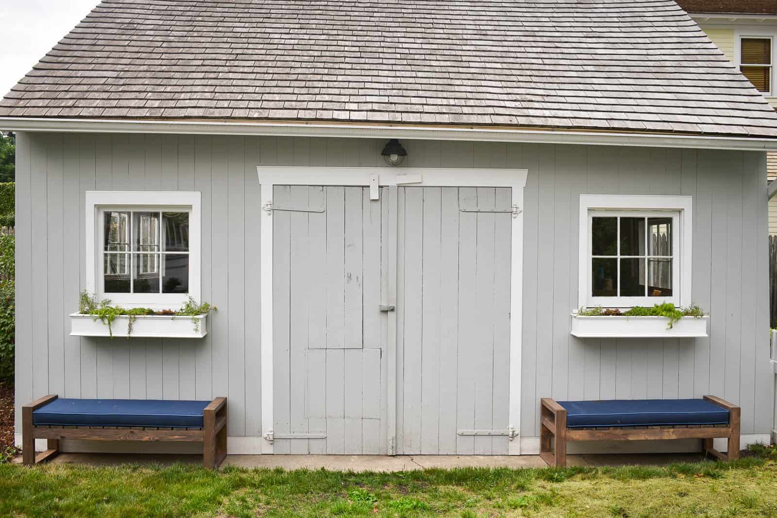 make your own backyard benches