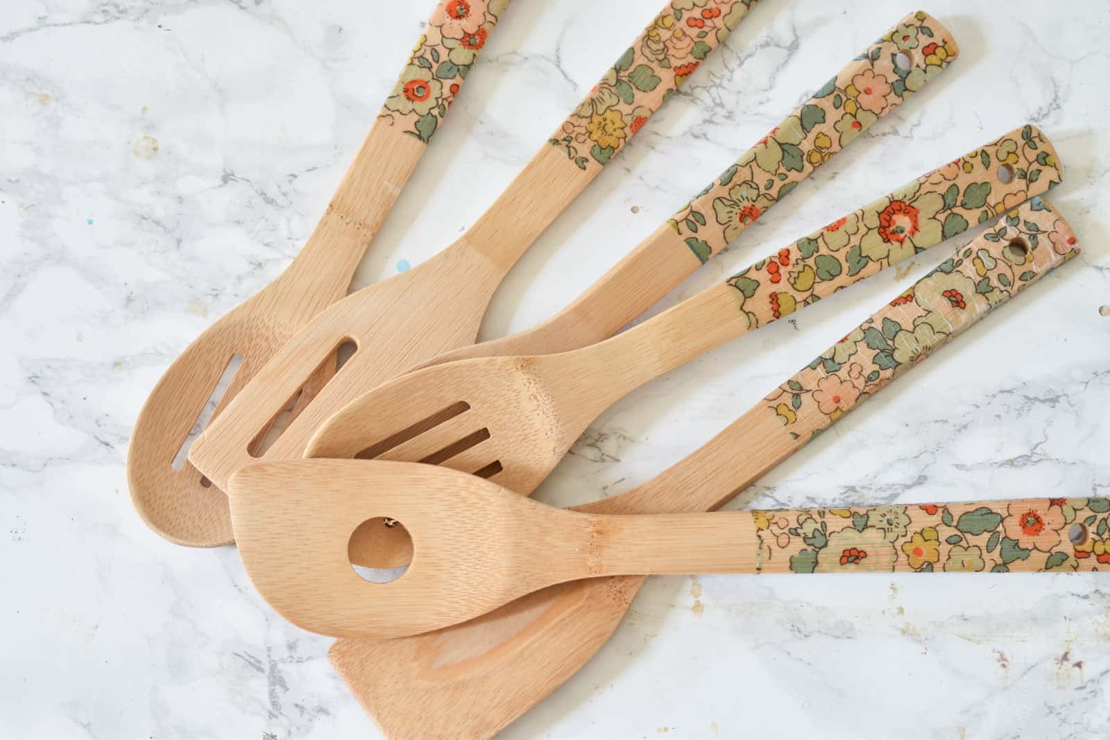 floral handled serving utensils