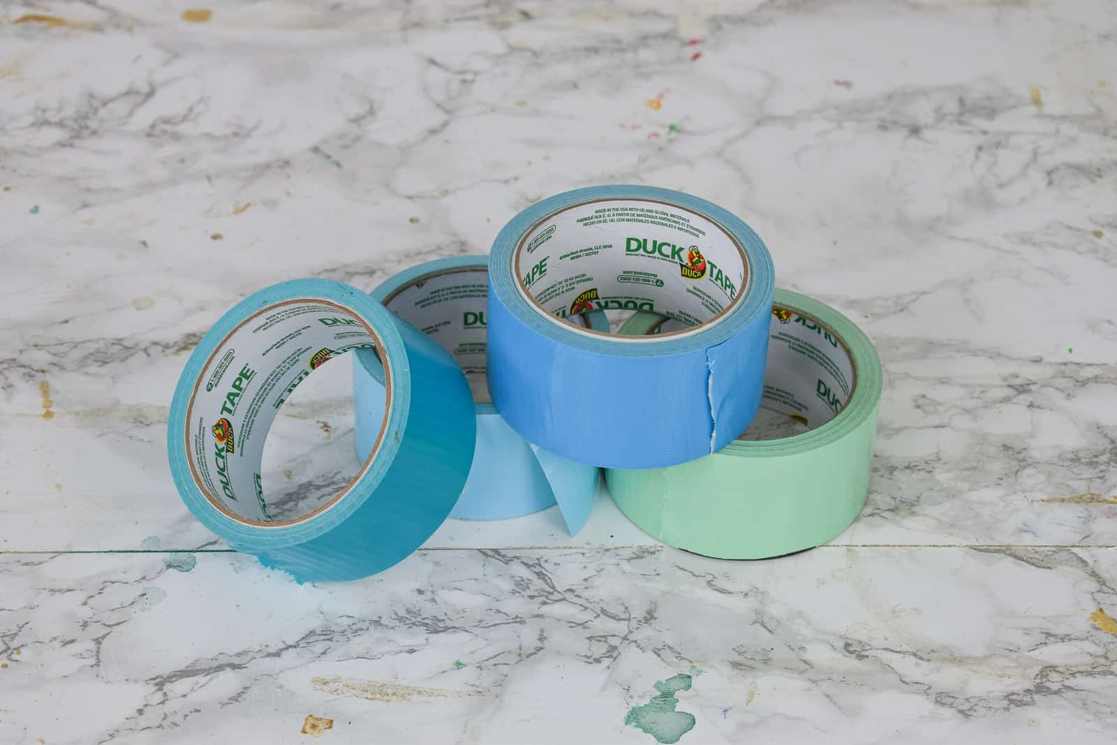 DIY Duct Tape Glasses Case