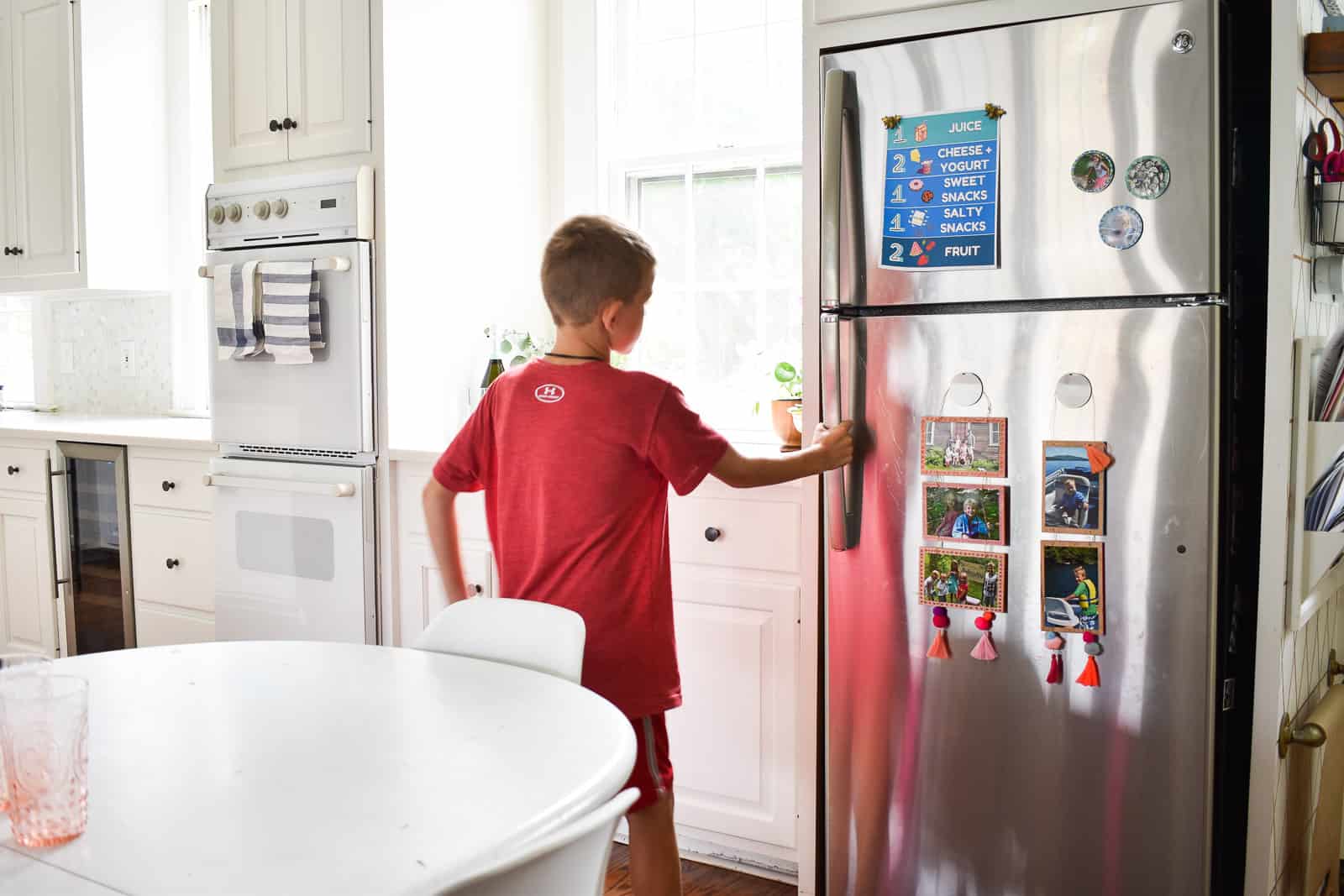 teaching kids how to pack their own lunch