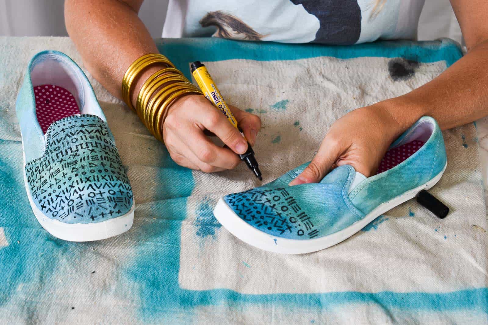 add pattern to shoes with fabric marker