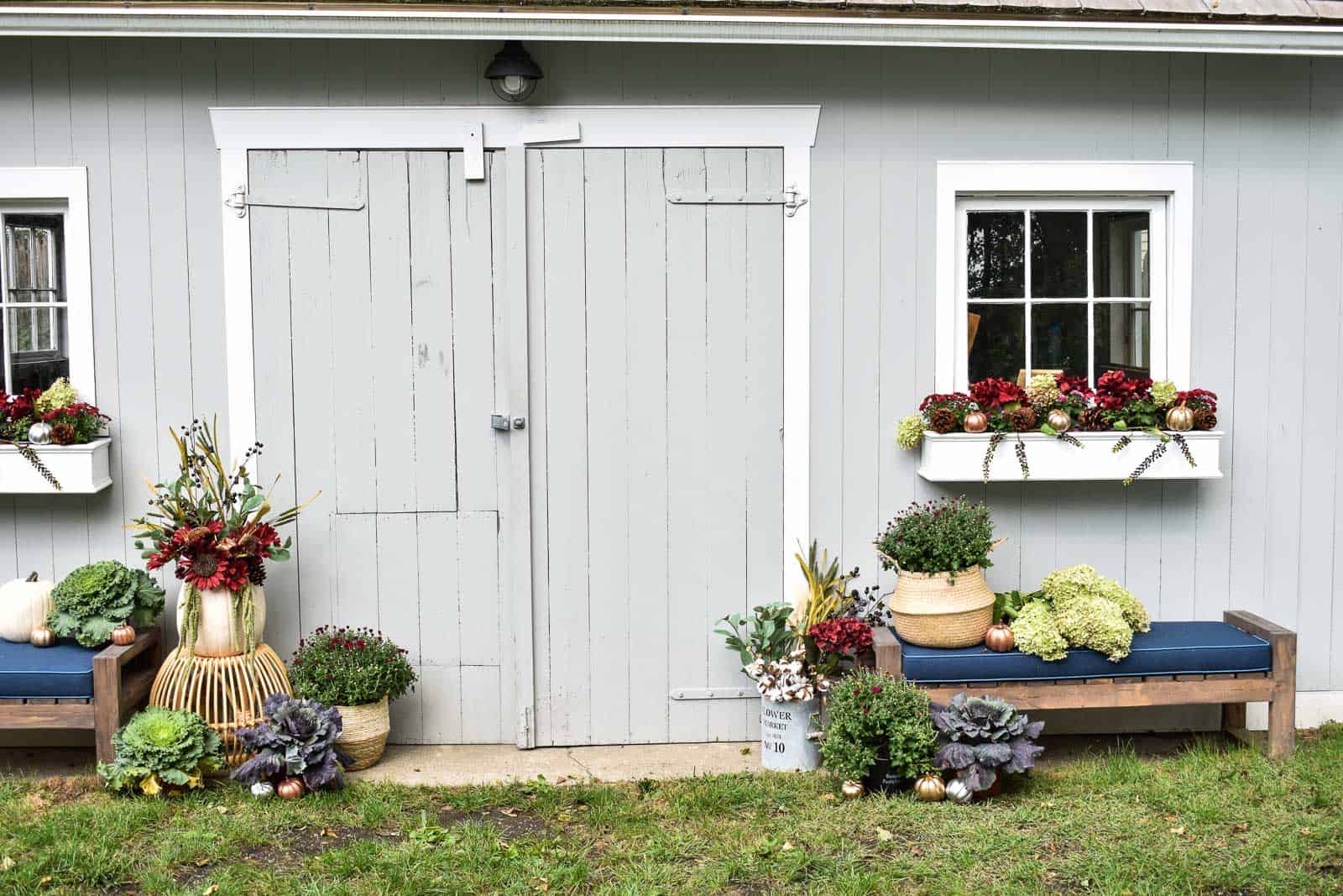 fall decor for backyard shed