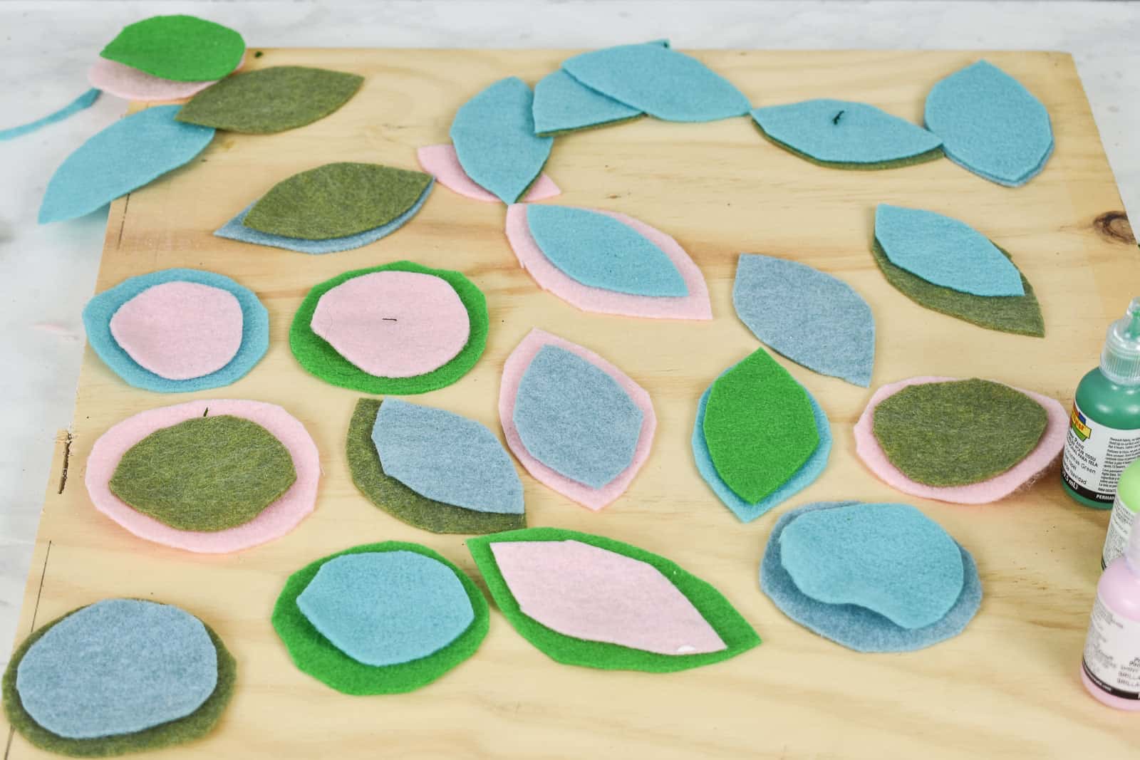 arrange your felt shapes