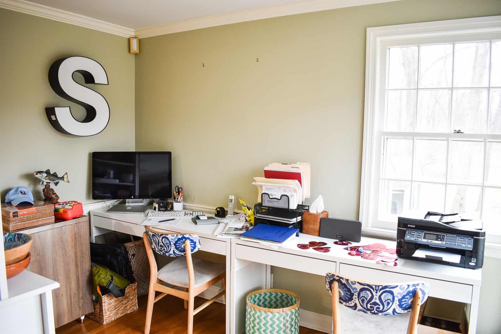 desks along wall of homework station