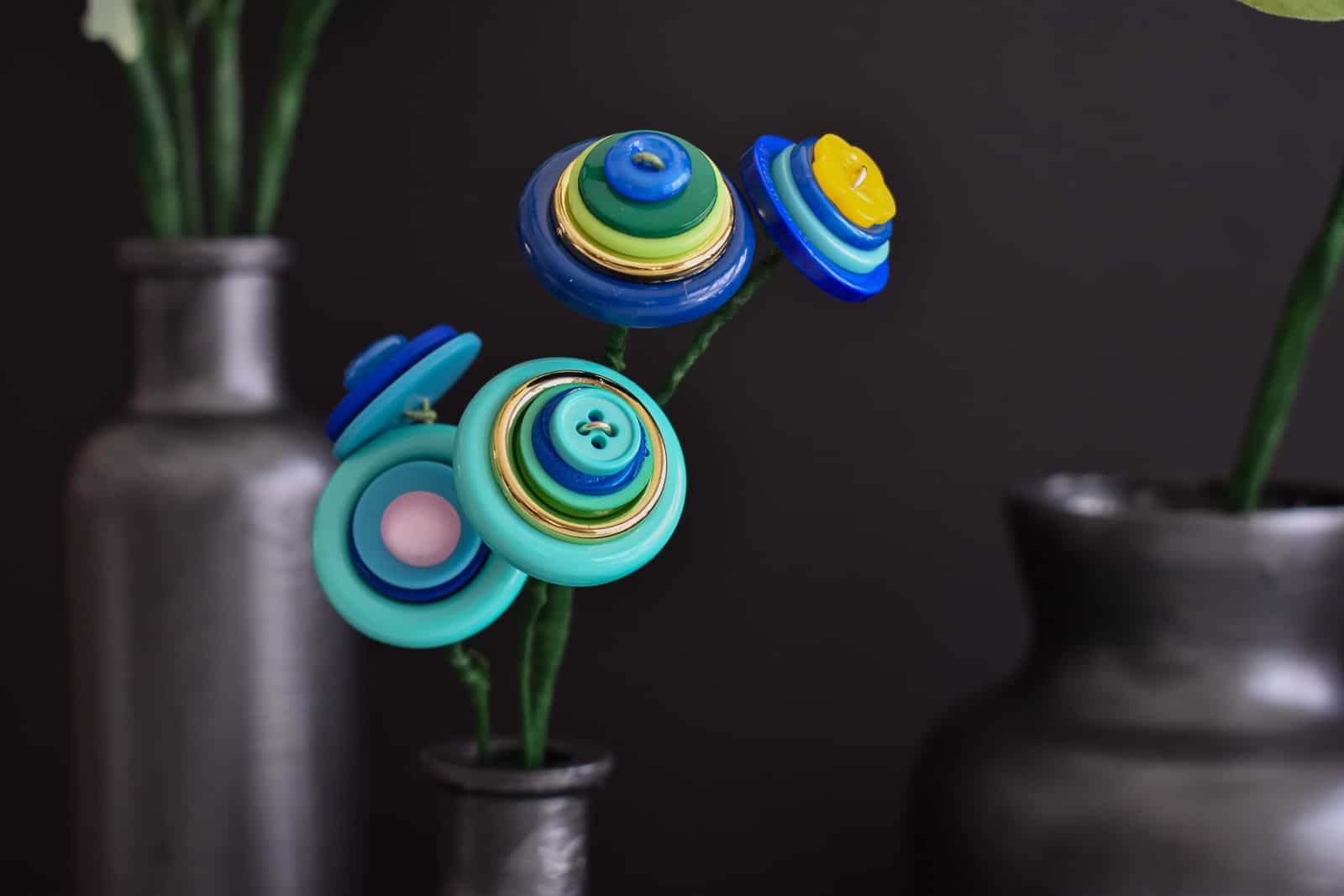 How to Make Colorful Button Flowers - At Charlotte's House