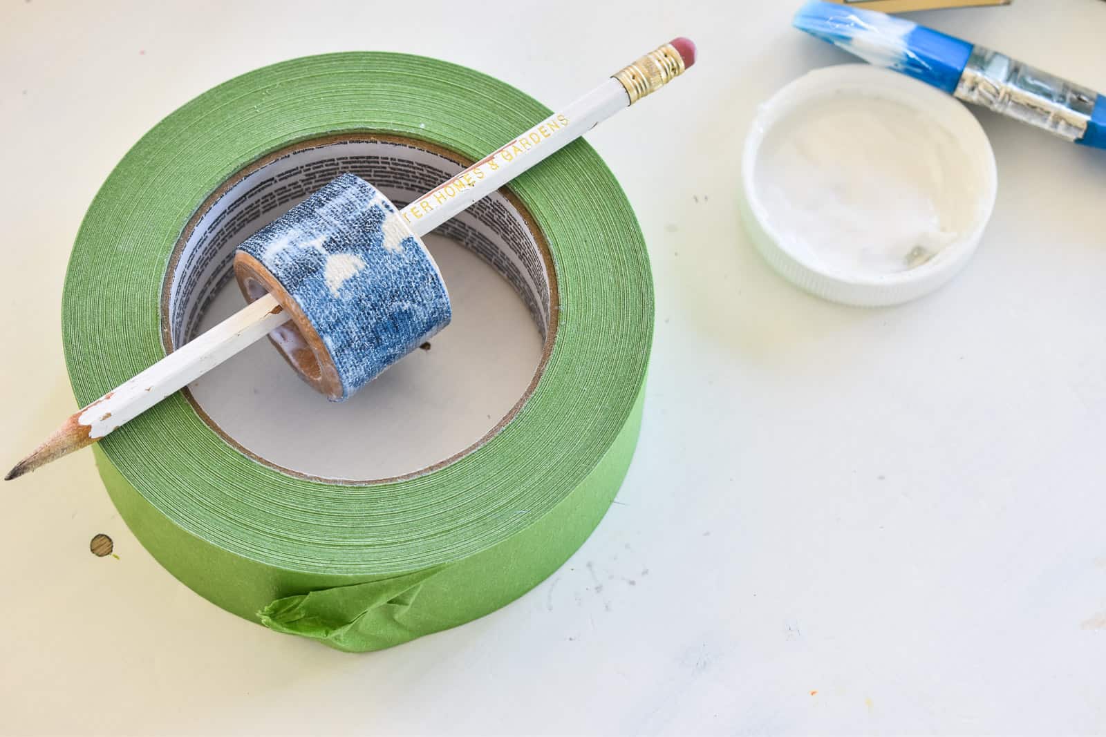 napkin ring drying in frog tape