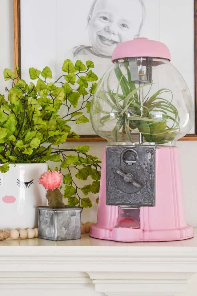 How to Spray Paint a Gumball Machine At Charlotte's House