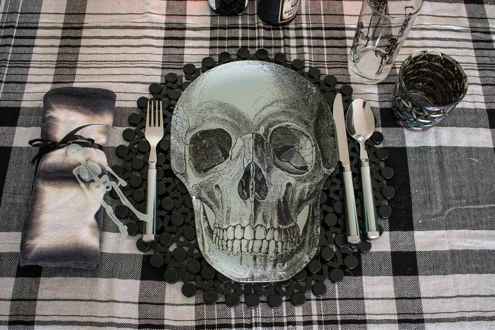 skeleton halloween plate