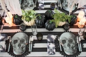 Skeleton Halloween Table Decor