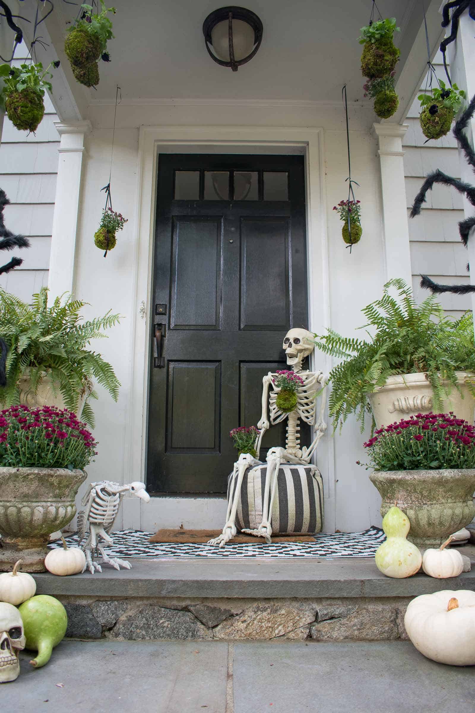 front porch halloween decorations