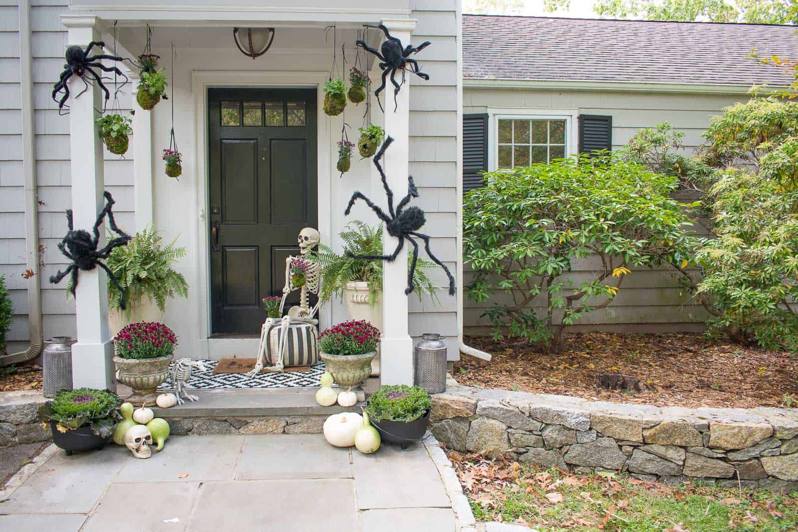 fall front porch decorations