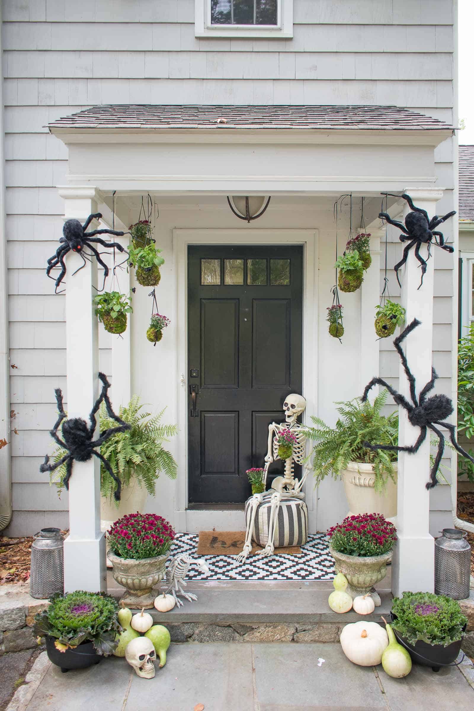 halloween-front-porch-decorations-at-charlotte-s-house